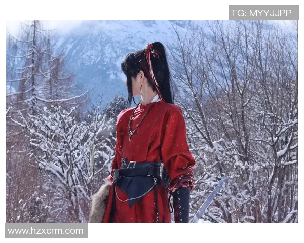 当代足球球星化身古风少年演绎汉服之美展现跨时空魅力风采